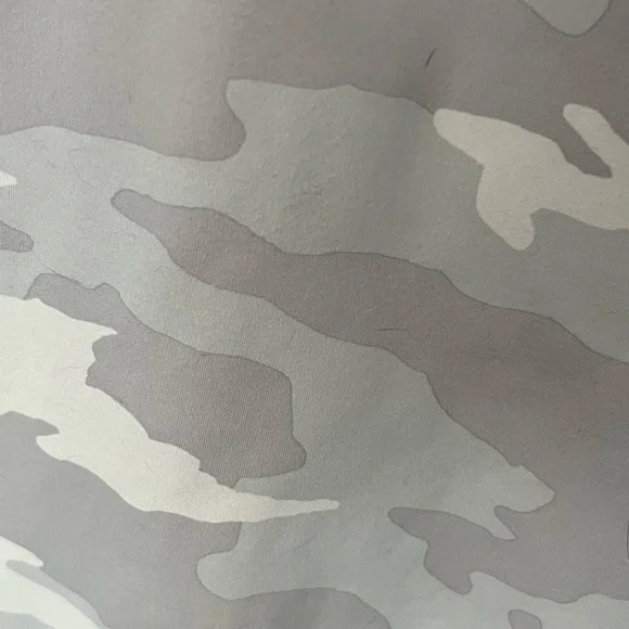 Athleta Elation Camo 7/8 Tight - Picture 3 of 4